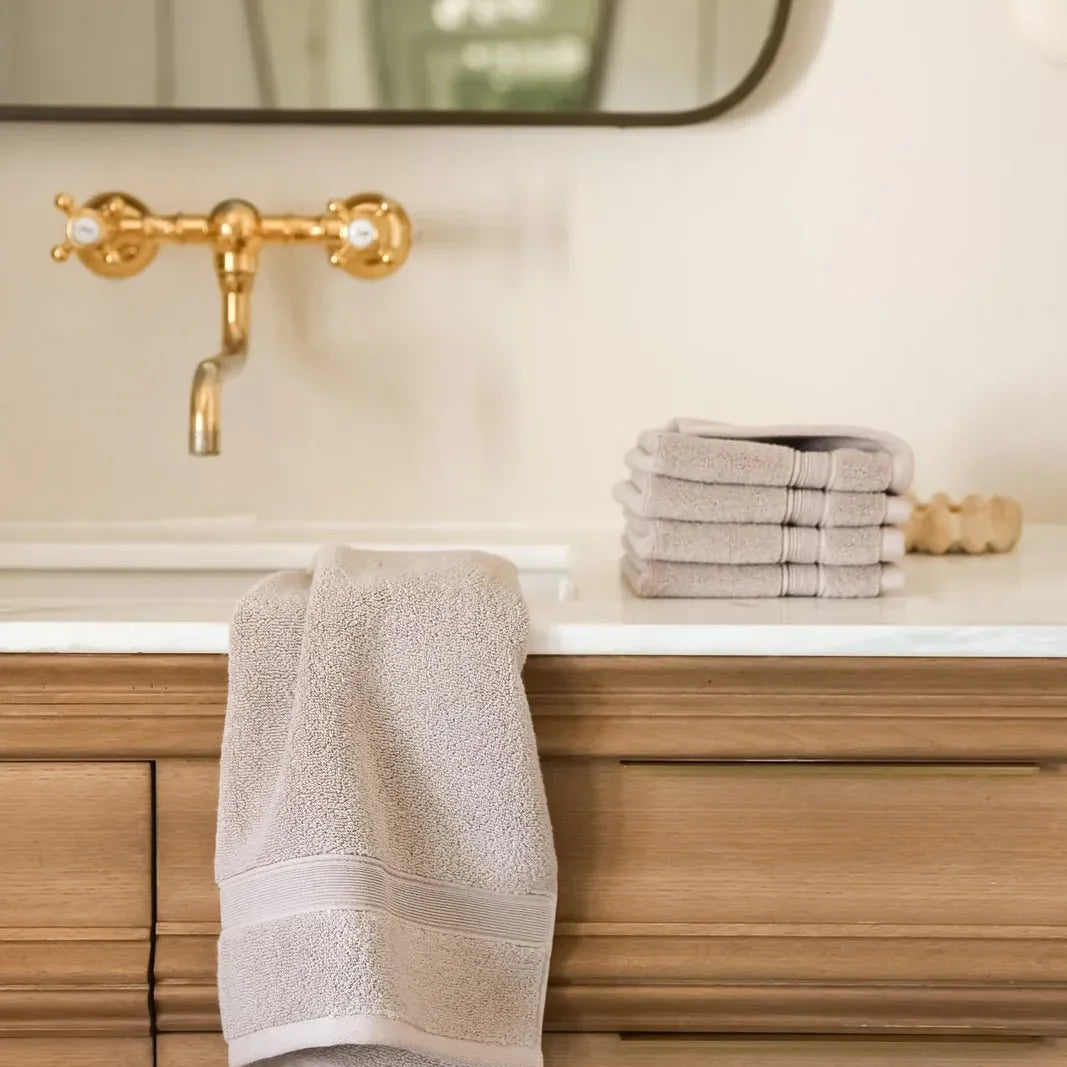 Luxe Hand Towel